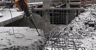 Демонтаж монолитного перекрытия в Кимрах - Профессиональная разборка от 837 руб.
