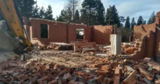 Демонтаж 1 этажного дома Кимры, цена от 1621 руб.