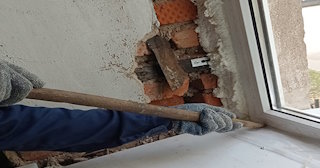 Демонтаж оконных откосов по выгодной цене от 523 руб. в Кимрах - Сварной-Кмы